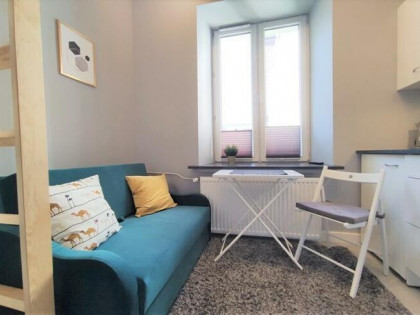 Zgierska 14, Bałuty, studio z antresolą