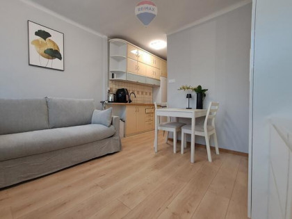 Kawalerka przy Lotnisku Chopina KOR34b