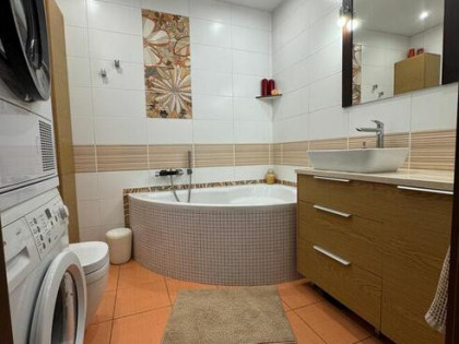 Sprzedam bezpośrednio mieszkanie - 3 pokoje 70m2