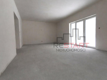 Dom Osowiec gm. Żabia Wola,