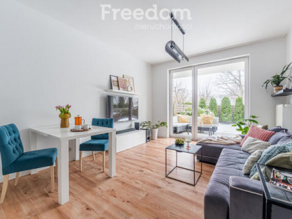 3-pokoje z dużym ogródkiem, m. postojowym, komórką