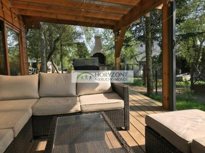 Tuchom - Warzno , dom na jeziorem Tuchomskim