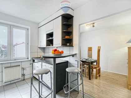 2-poziomowe/147m2/5 pokoi/bud. z 1999r.