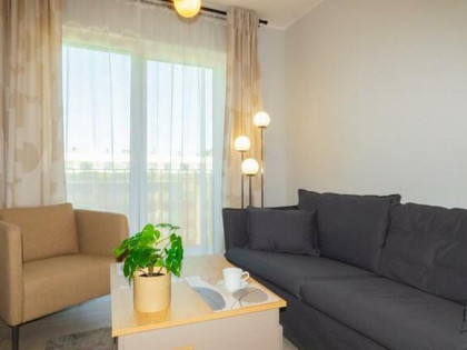 Nyska 73, 2 pokoje z miejscem w garażu, 50 m2