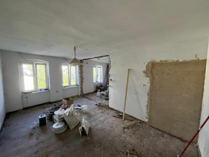 Sprzedam mieszkanie 38m2 na ul. Długiej w remoncie