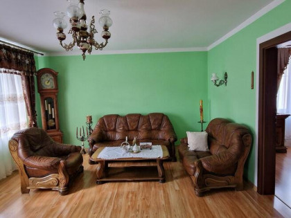 Sprzedam ładne mieszkanie w Jugowie 63 m² .