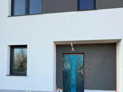 DOM szereg środkowy 102,50m2 z działką 148m2m2, Iwiny Siechnice