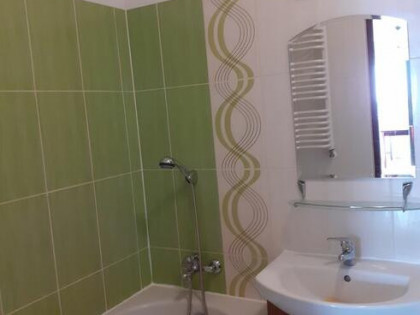 Przestronne, umeblowane 3 - pokojowe mieszkanie w Brwinowie