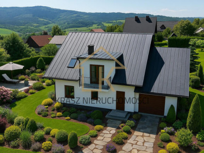 Dom z garażem na pięknej widokowej działce