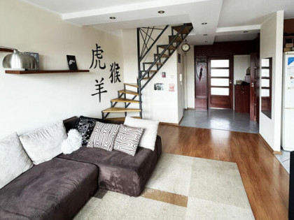 Dwupoziomowe mieszkanie 81 m2+ garaż podziemny | Bojary