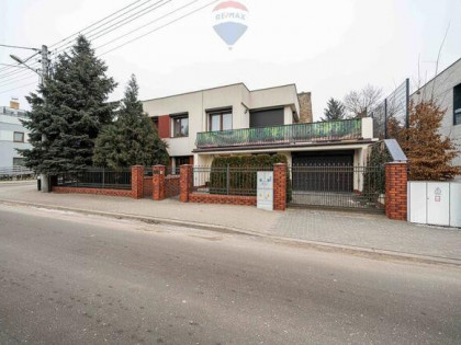 Na wynajem parter domu ul.Racławicka