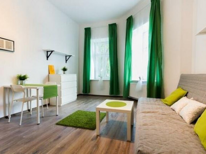 Pabianicka 35, Górna, jasna kawalerka