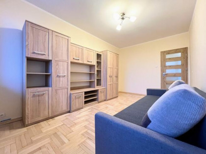 2 pokoje, osobna kuchnia, po remoncie dog friendly