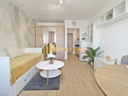 BLISKO PARKU POLE MOKOTOWSKIE PO REMONCIE