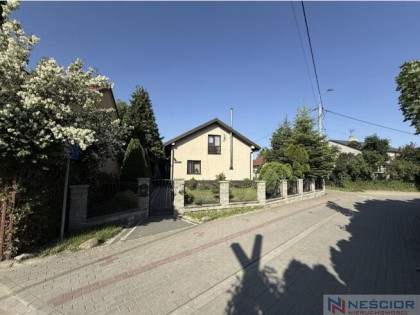 Dom z garażem , 194m2 Kałuszyn