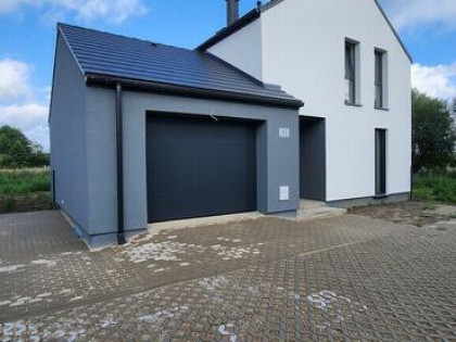 Dom wolnostojący 5 pokoi, garaż, ogród!!!