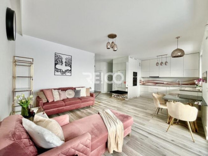 Do życia/ jako inwestycja w sercu nowoczesnej Woli