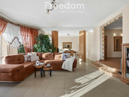 Dwa domy na jednej działce, Kaski, gm. Baranów