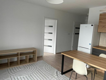 Atrakcyjne nowe mieszkanie w nowym bloku z 2025 – Polna, Gór