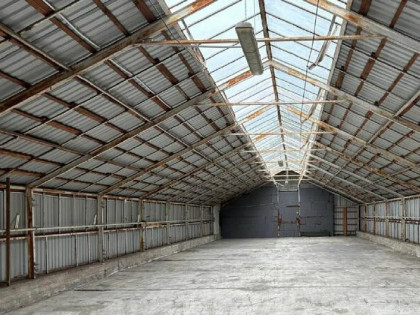 LOKAL MAGAZYNOWY - Sulejówek