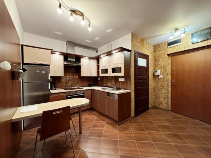 Rozkładowe 2 pok. / klimatyzacja / parking w cenie