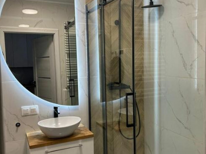 Nowoczesne i w pełnie urządzone mieszkanie