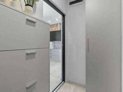 Wynajme Kawalerke z m postojowym w cenie klima silownia