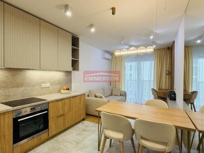 wykończone/nowe/duży balkon