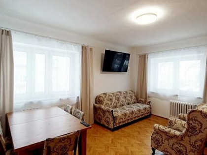 3 pokoje w Śródmieściu – Al. Solidarności 72A