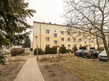 Jasne 2 pokoje, parter, duża piwnica – Swarzędz