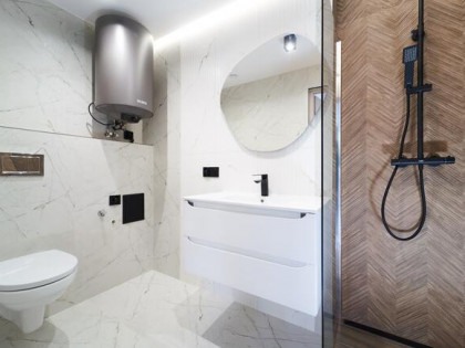 TOP lokalizacja! 2pok przy spodku! Po remoncie!