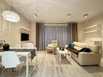 Komfortowe 2 pok. z balkonem / siłownia / Ogrody Hallera