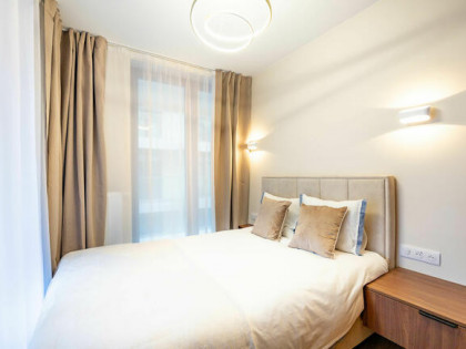 Wysoki standart, centrum, duży balkon