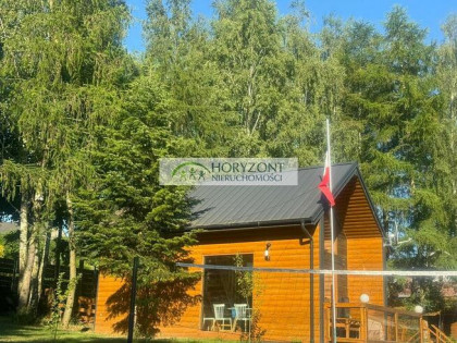 Tuchom Warzno Dom na jeziorem Tuchomskim