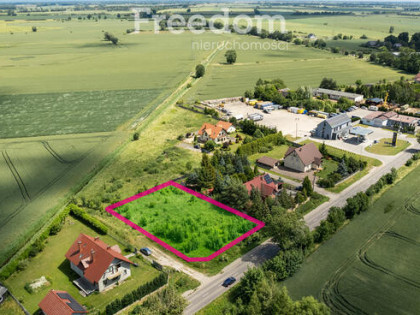 Działka z projektem domu i budynku z wiatą !