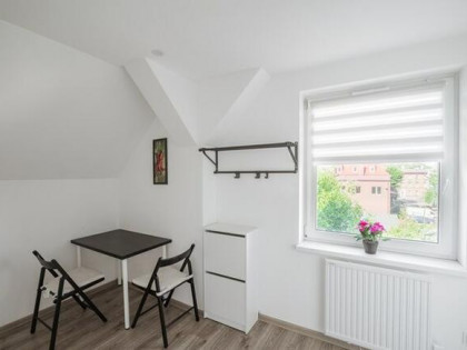 Jasna kawalerka, dobra lokalizacja, Tuwima 42A