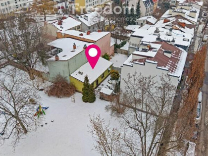 Oficyna 67m² + działka 200m²