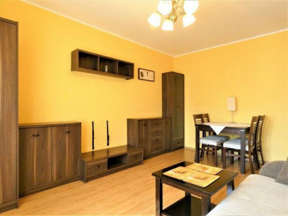 Wynajmę 3 pokoje z balkonem, Pogodna 90