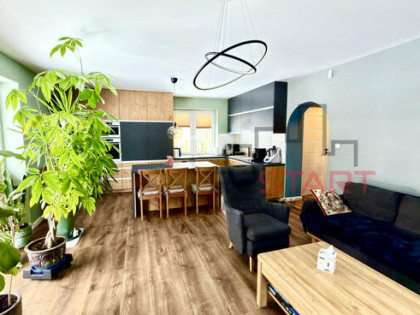 Dom Międzyborów gm. Jaktorów,