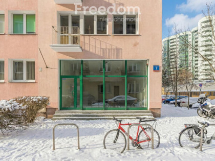 Lokal użytkowy, parter z witryną! Usługi, handel!