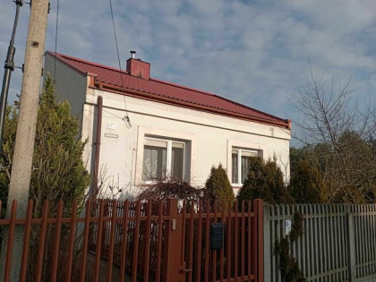 Sprzedam dom murowany 45m2 ocieplony ,działka 1011m2