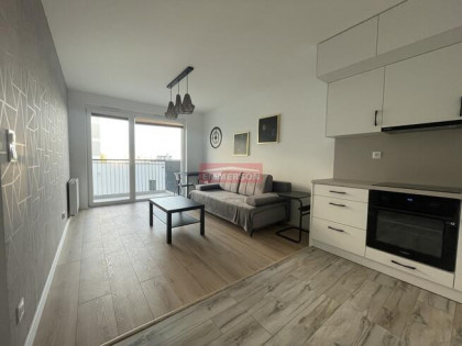 Miejsce p. i komórka  w cenie, Tramwaj,