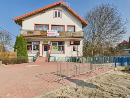 Zamieszkaj i zarabiaj – dom z lokalami