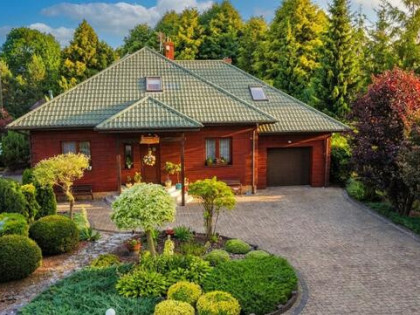 Posiadłość otulona zielenią 1,37ha ,Dwa domy , piękny ogród