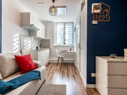 Przytulna kawalerka przy ulicy Powstańców 31 OF