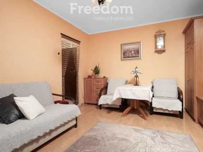 Wygodne mieszkanie dwupokojowe.