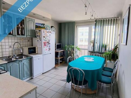 Bezpośrednio sprzedam 55 m2