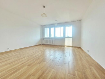 Trzypokojowe mieszkanie po remoncie na Bemowie