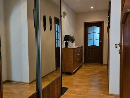 Duże 2 pokojowe mieszkanie na II piętrze