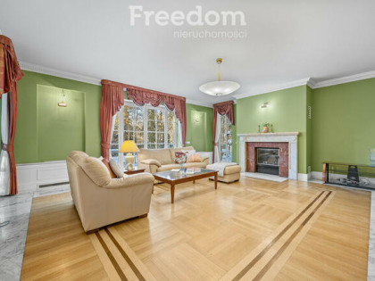 Rezydencja w Izabelinie przy Kampinosie